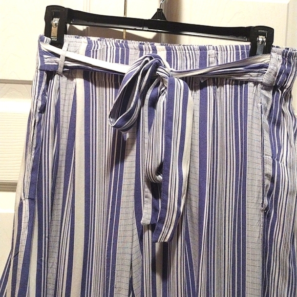 Truth NYC  striped cropped pants M - Picture 2 of 6